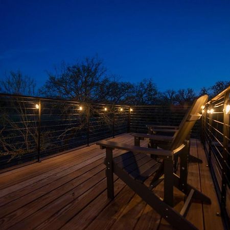 Вилла New The Lone Star Shipping Container Фредериксберг Экстерьер фото